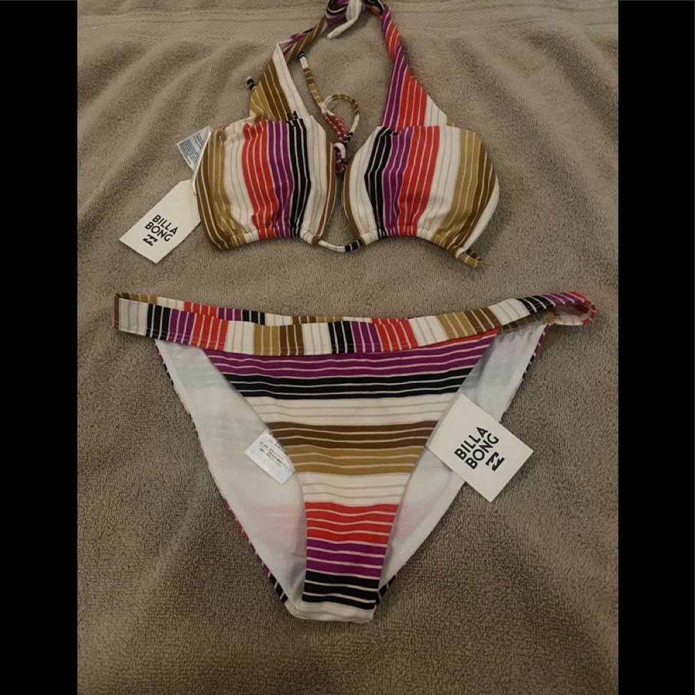 NWT Billabong bikini .